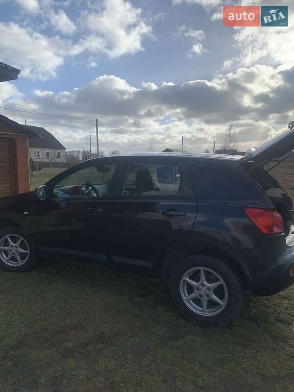 Позашляховик / Кросовер Nissan Qashqai 2007 в Ратному