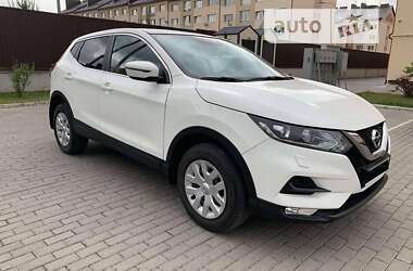 Позашляховик / Кросовер Nissan Qashqai 2018 в Львові