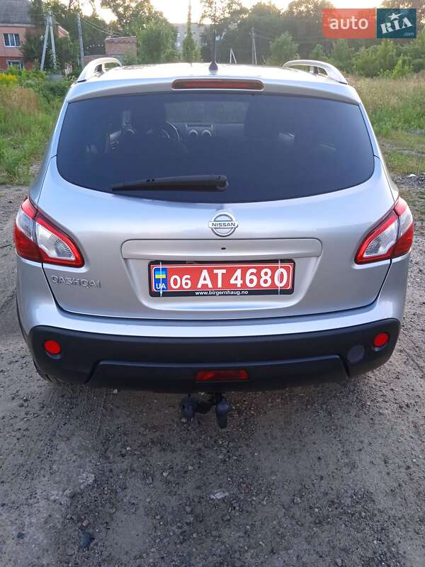 Внедорожник / Кроссовер Nissan Qashqai 2011 в Нежине