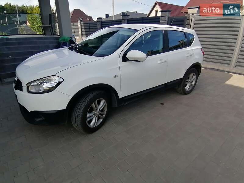 Внедорожник / Кроссовер Nissan Qashqai 2011 в Луцке