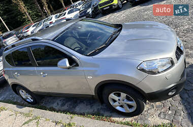 Внедорожник / Кроссовер Nissan Qashqai 2012 в 