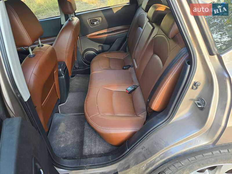 Внедорожник / Кроссовер Nissan Qashqai 2012 в Полтаве