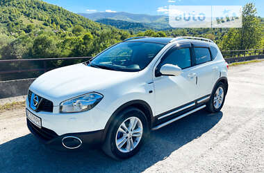 Позашляховик / Кросовер Nissan Qashqai 2010 в Львові