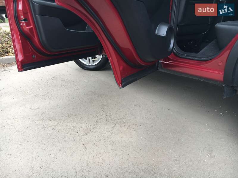Позашляховик / Кросовер Nissan Qashqai 2012 в Олександрії