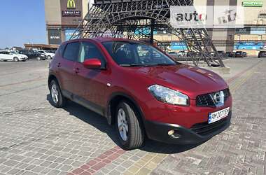 Позашляховик / Кросовер Nissan Qashqai 2010 в Харкові