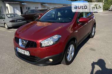 Позашляховик / Кросовер Nissan Qashqai 2011 в Києві