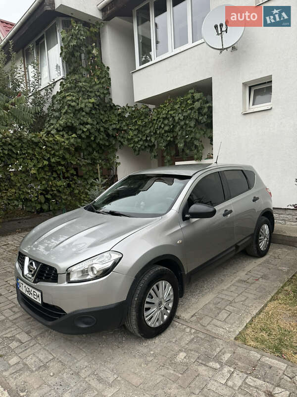 Nissan Qashqai 2012