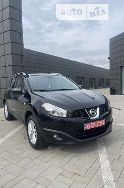 Внедорожник / Кроссовер Nissan Qashqai 2012 в Тячеве