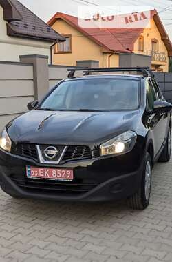 Внедорожник / Кроссовер Nissan Qashqai 2010 в Калуше