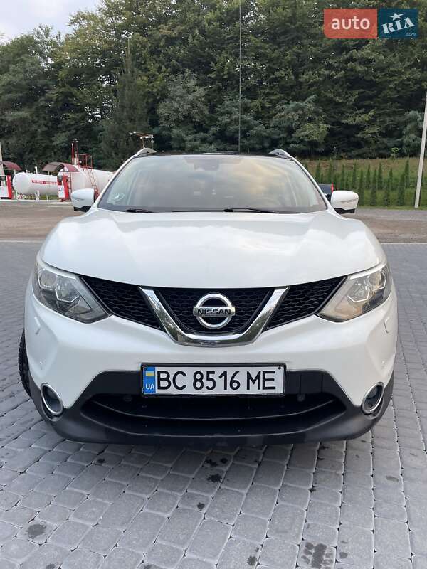 Позашляховик / Кросовер Nissan Qashqai 2014 в Львові