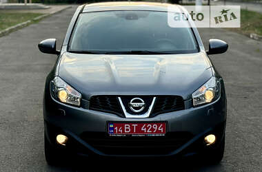 Позашляховик / Кросовер Nissan Qashqai 2012 в Калуші