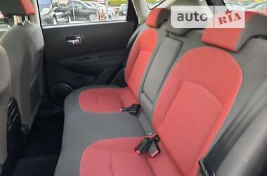 Внедорожник / Кроссовер Nissan Qashqai 2009 в Полтаве