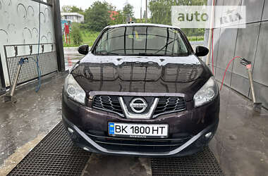 Внедорожник / Кроссовер Nissan Qashqai 2012 в Ровно