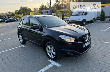 Внедорожник / Кроссовер Nissan Qashqai 2012 в Тернополе