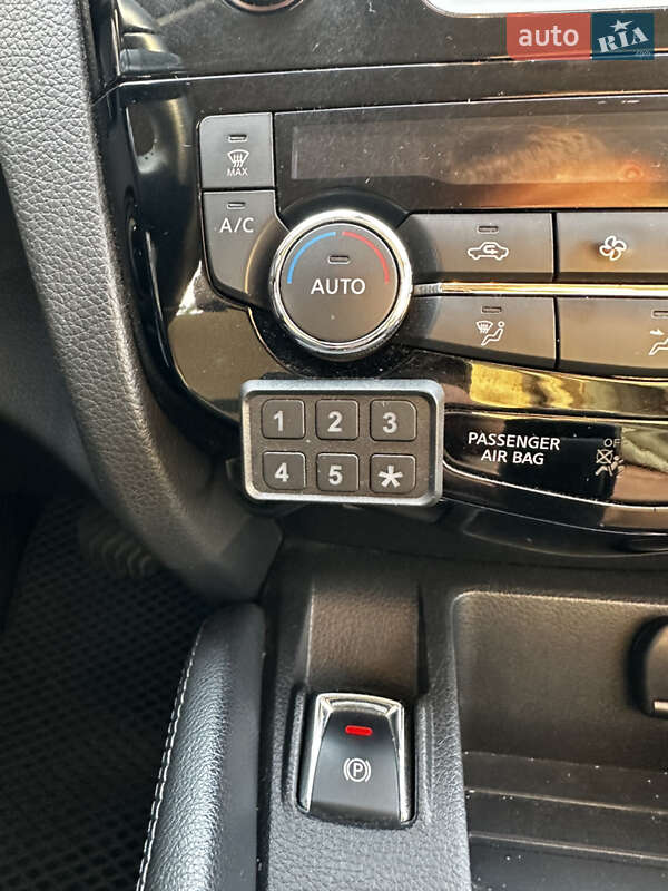 Внедорожник / Кроссовер Nissan Qashqai 2018 в Ирпене