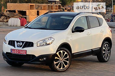 Внедорожник / Кроссовер Nissan Qashqai 2013 в Киеве