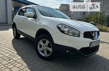 Внедорожник / Кроссовер Nissan Qashqai 2013 в Николаеве