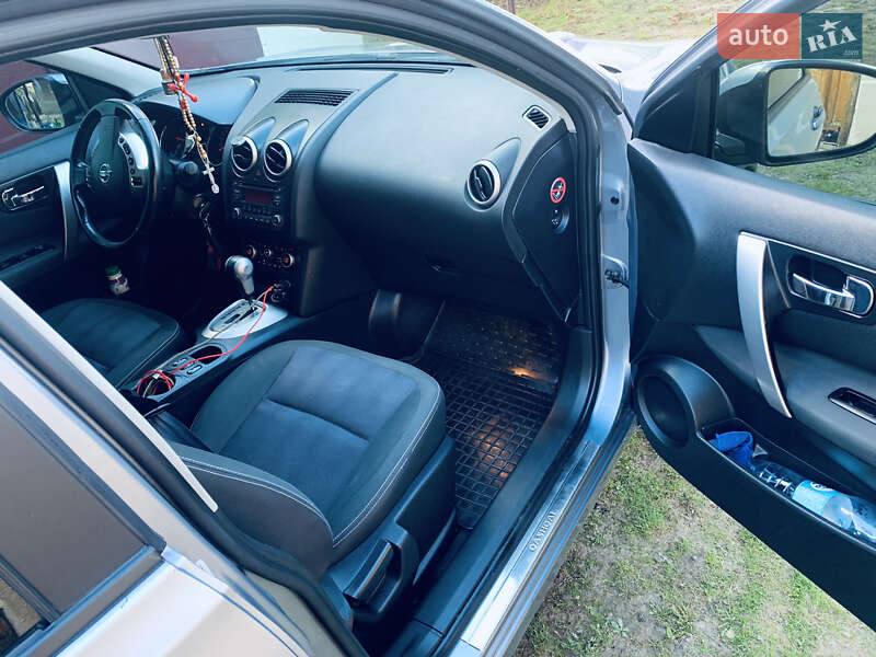 Внедорожник / Кроссовер Nissan Qashqai 2012 в Рудки