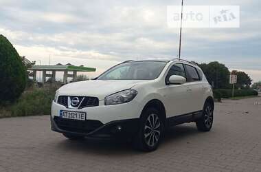 Внедорожник / Кроссовер Nissan Qashqai 2012 в Снятине