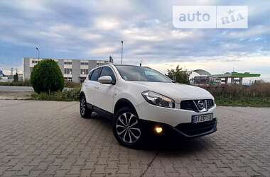 Внедорожник / Кроссовер Nissan Qashqai 2012 в Снятине