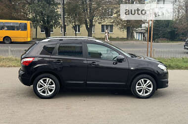 Внедорожник / Кроссовер Nissan Qashqai 2011 в Ровно