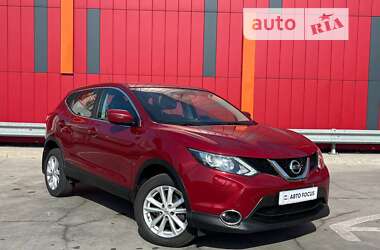 Внедорожник / Кроссовер Nissan Qashqai 2015 в Киеве