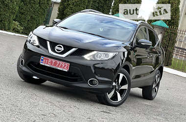 Внедорожник / Кроссовер Nissan Qashqai 2014 в Дубно