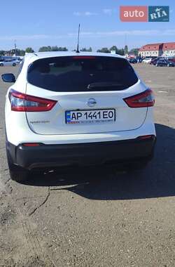 Внедорожник / Кроссовер Nissan Qashqai 2018 в 