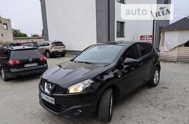 Внедорожник / Кроссовер Nissan Qashqai 2010 в Днепре