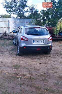 Внедорожник / Кроссовер Nissan Qashqai 2010 в Черкассах