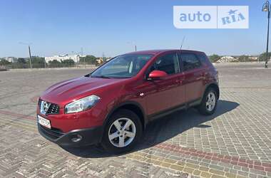 Позашляховик / Кросовер Nissan Qashqai 2010 в Харкові