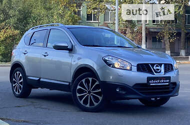 Внедорожник / Кроссовер Nissan Qashqai 2012 в Николаеве