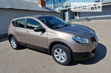 Позашляховик / Кросовер Nissan Qashqai 2011 в Бердичеві