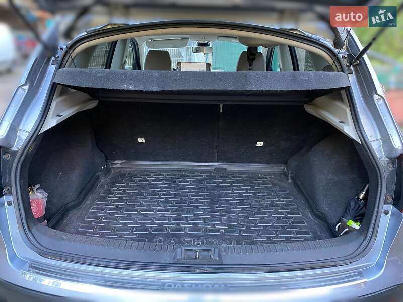 Внедорожник / Кроссовер Nissan Qashqai 2010 в Ровно