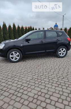 Позашляховик / Кросовер Nissan Qashqai 2008 в Новій Ушиці