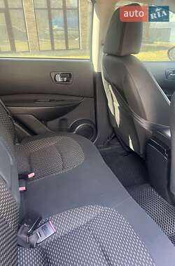 Позашляховик / Кросовер Nissan Qashqai 2008 в 