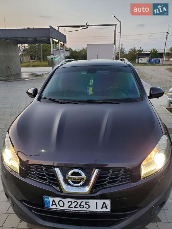 Внедорожник / Кроссовер Nissan Qashqai 2012 в Виноградове