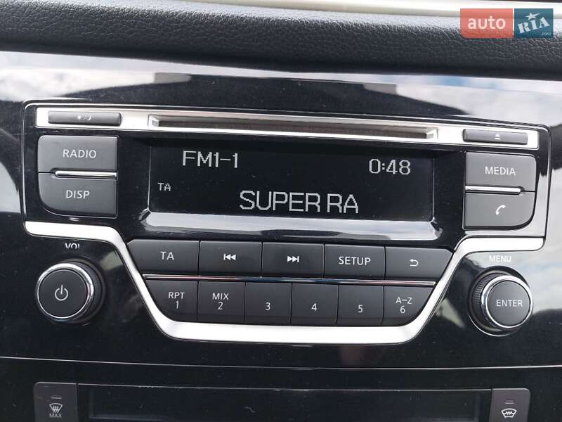 Позашляховик / Кросовер Nissan Qashqai 2015 в Одесі