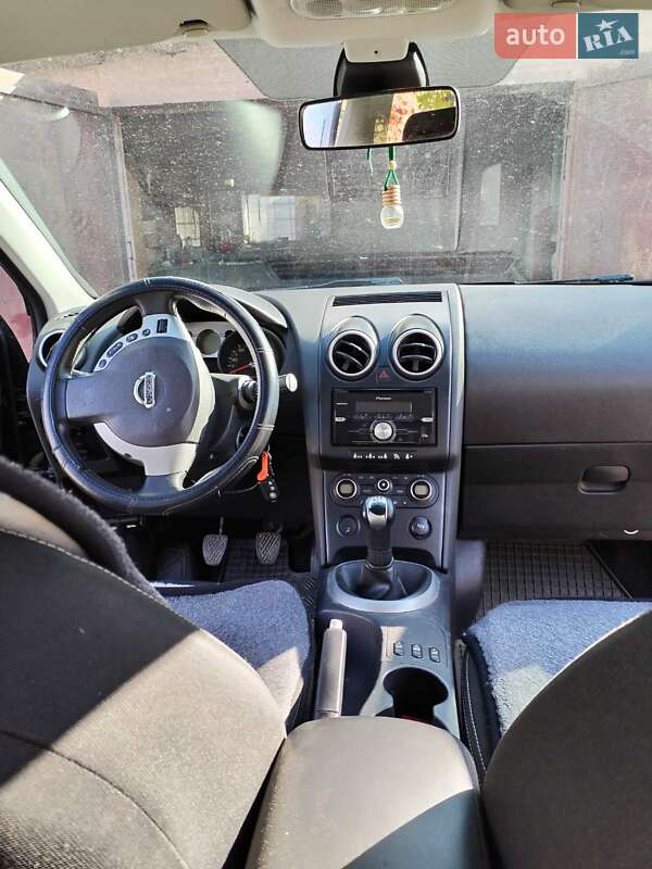 Внедорожник / Кроссовер Nissan Qashqai 2008 в Кременчуге фото 3 Внедорожник / Кроссовер Nissan Qashqai 2008 в Кременчуге