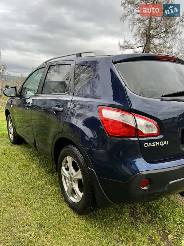 Внедорожник / Кроссовер Nissan Qashqai 2011 в Турке