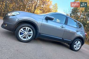 Внедорожник / Кроссовер Nissan Qashqai 2013 в Киеве