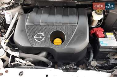 Внедорожник / Кроссовер Nissan Qashqai 2014 в 