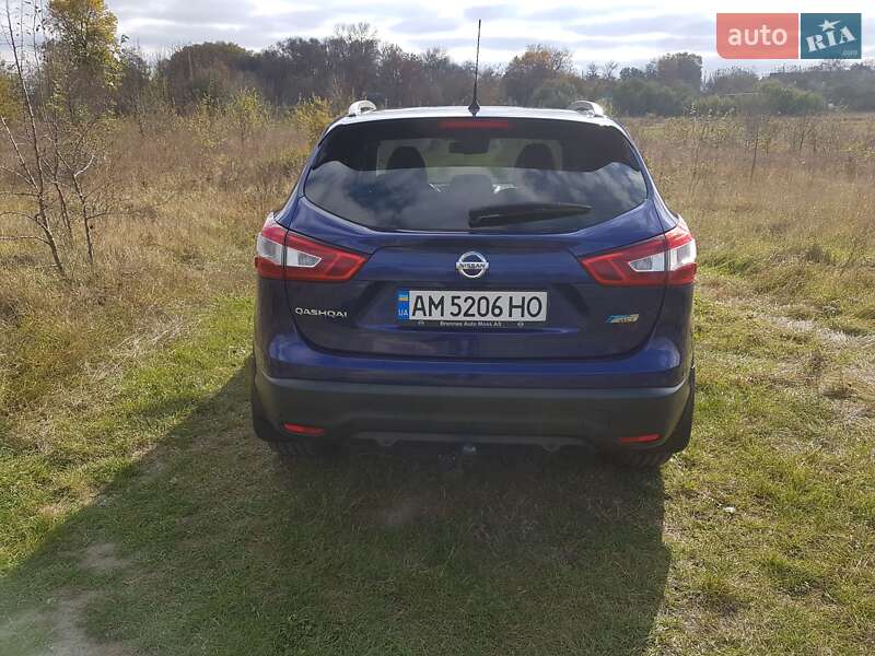 Внедорожник / Кроссовер Nissan Qashqai 2014 в Бердичеве