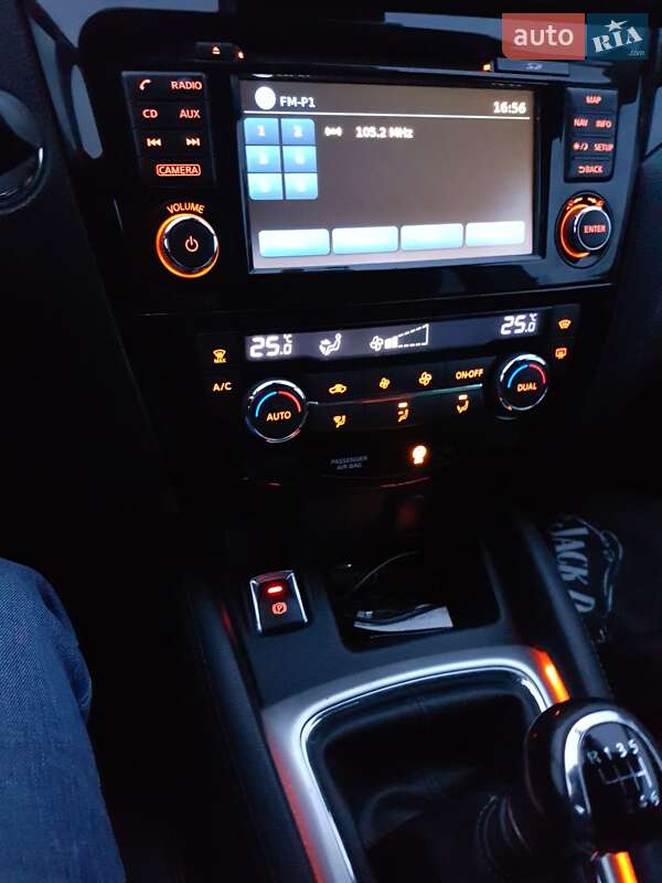 Внедорожник / Кроссовер Nissan Qashqai 2014 в Бердичеве