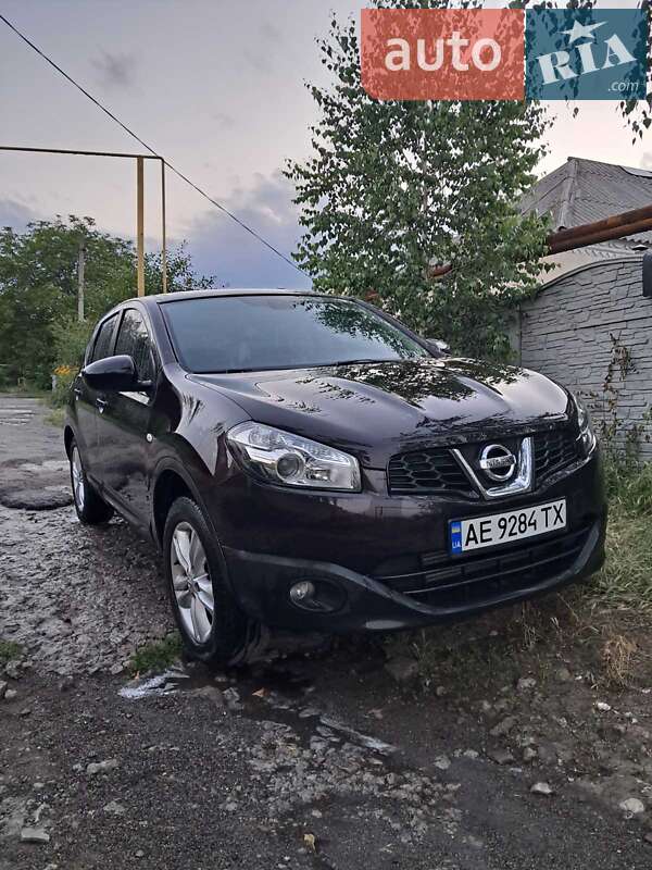 Внедорожник / Кроссовер Nissan Qashqai 2010 в Днепре