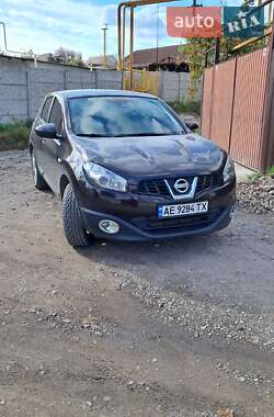 Внедорожник / Кроссовер Nissan Qashqai 2010 в Днепре