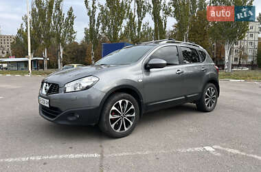 Позашляховик / Кросовер Nissan Qashqai 2011 в Запоріжжі