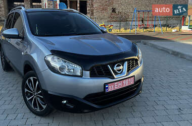 Позашляховик / Кросовер Nissan Qashqai 2011 в Коломиї