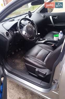 Внедорожник / Кроссовер Nissan Qashqai 2011 в 