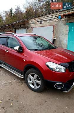 Внедорожник / Кроссовер Nissan Qashqai 2013 в Николаеве